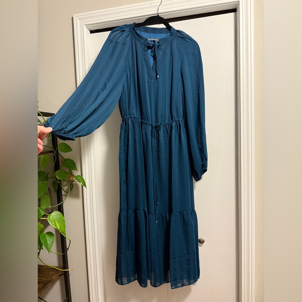 NWT Julia Jordan Teal Long Sleeve Midi Dress. Size 8